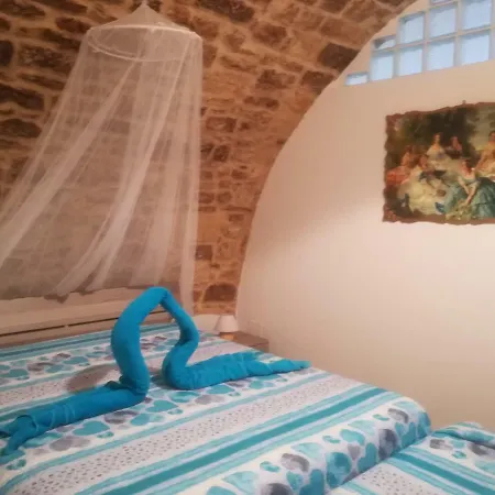 Alojamento de Acomodação e Pequeno-almoço S.antonio Bari